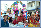 Swamishri's Africa Visit, Dar-es-Salaam. Tanzania - 