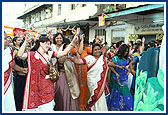Swamishri's Africa Visit, Dar-es-Salaam. Tanzania - 