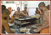 Damage and Food Distribution<br>2 July 2007 -  
