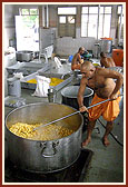 Damage and Food Distribution<br>2 July 2007 -  
