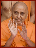 Diwali Celebration with Pramukh Swami Maharaj, Gondal,2009 - 