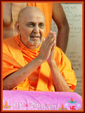 Diwali Celebration with Pramukh Swami Maharaj, Gondal,2009 - 