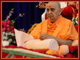 Diwali Celebration with Pramukh Swami Maharaj, Gondal,2009 - 