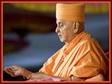 Diwali Celebration with Pramukh Swami Maharaj, Gondal,2009 - 