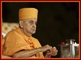 Diwali Celebration with Pramukh Swami Maharaj, Gondal,2009 - 