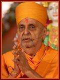 Diwali Celebration with Pramukh Swami Maharaj, Gondal,2009 - 