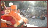 Swamsihri departs from Nadiad