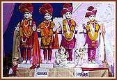 Murtis for the mandirs of Chansad and Kayavarohan