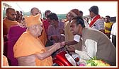 Swamishri blesses devotees