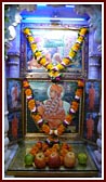 Swamishri at Akshar Deri