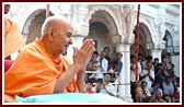 Swamishri in a divine mood