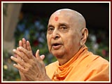 Swamishri in a divine mood