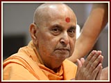 Swamishri in a divine mood