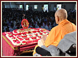  Swamishri engaged in his morning puja
