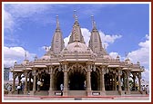  BAPS Shri Swaminarayan Mandir, Rajkot  