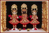  Bhagwan Swaminarayan, Aksharbrahma Gunatitanand Swami and Shri Gopalanand Swami