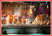 Cultural program by BAPS youths