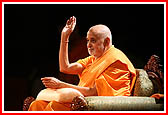 Sadhu Initiation Ceremony - Swamishri in a jovial mood