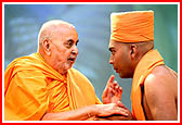 Sadhu Initiation Ceremony - Swamishri gives Gurumantra to newly initiated sadhus