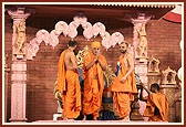 Felicitation Assembly, 26 November 2006, Bochasan - 