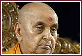 morning ,Swamishri engrossed in Shri Harikrishna Maharaj during his morning pooja 