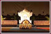 Morning,Swamishri does the mala during pooja