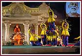 Evening ,Kishores perform a dance about Shastriji Maharaj's qualities