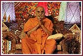 Swamishri bids 