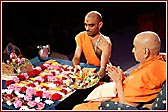  Thal being offered during Swamishri's pooja