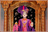  The sacred image of Ghanshyam Maharaj