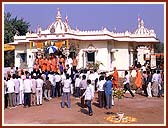 6  December 1999