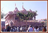 18 to 19 January 2000, Khambhat