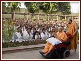 Pramukh Swami Maharaj in Ahmedabad, 12 May 2010 