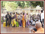 Pramukh Swami Maharaj in Ahmedabad, 6 May 2010 