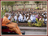 Pramukh Swami Maharaj in Ahmedabad, 9 May 2010 