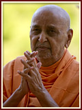 Pramukh Swami Maharaj in Ahmedabad, 9 May 2010 