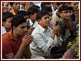 Pramukh Swami Maharaj in Ahmedabad, 30 April 2010 
