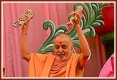 After Swamishri's Puja