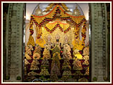 Annakut Celebration with Pramukh Swami Maharaj<br>Gondal<br>6 November 2010 - 