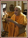 Annakut Celebration with Pramukh Swami Maharaj<br>Gondal<br>6 November 2010 - 