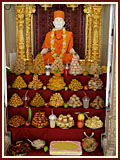 Annakut Celebration with Pramukh Swami Maharaj<br>Gondal<br>6 November 2010 - 