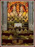 Annakut Celebration with Pramukh Swami Maharaj<br>Gondal<br>6 November 2010 - 
