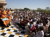  Swamishri performs abhishek of Shri Nilkanth Varni