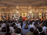  Swamishri and senior sadhus perform the murti-pratishtha rituals