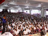  Devotees during the assembly