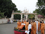  Swamishri visits the mandir complex