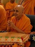 Swamishri in a divine mood