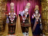 Shri Harikrishna Maharaj and Shri Radha-Krishna Dev