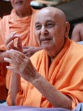 Swamishri in a divine mood
