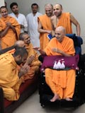  Swamishri blesses sadhus